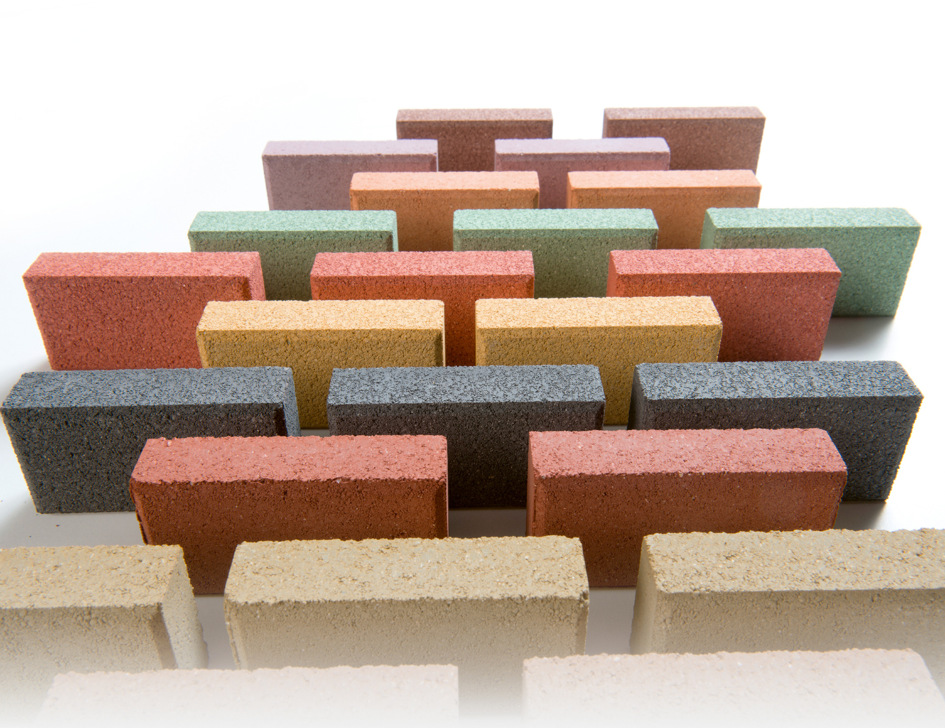 Symbol image: concrete blocks  colored with Bayferrox pigments