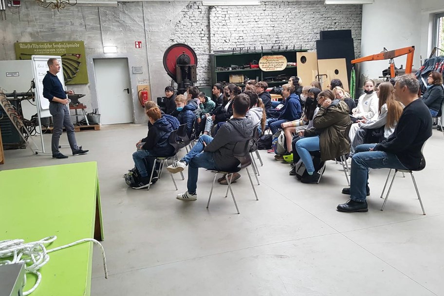 The Technology Days for students this year took place at the Sensenhammer in Leverkusen, Germany.