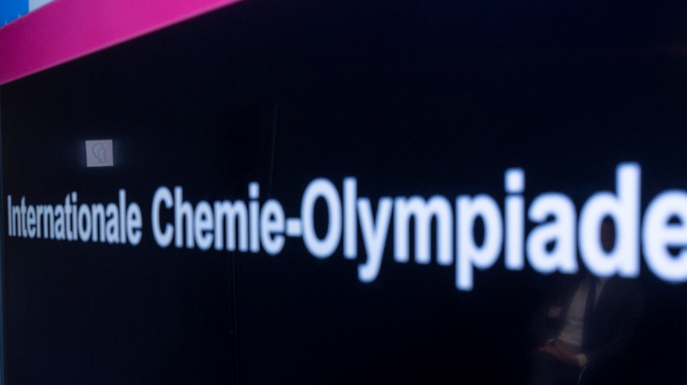 Chemieolympiade 2022, celebration, award presentation, Yvonne Gebauer, Stephanie Coßmann, 23.2.2022, Tower