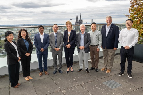 Signing of a Memorandum of Understanding between LANXESS and Wuxi South Petroleum Additive to explore a strategic collaboration in lubricant additives at LANXESS headquarters in Cologne, Germany.